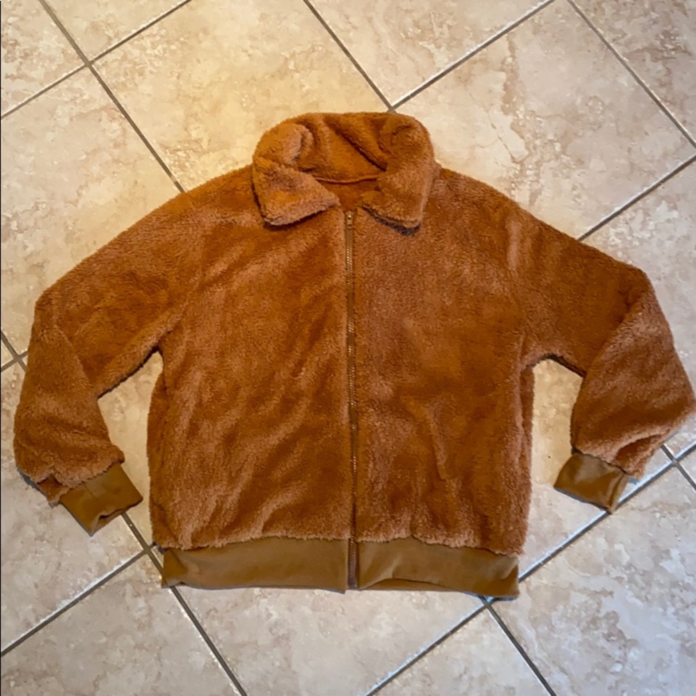 NWOT Light Teddy Coat